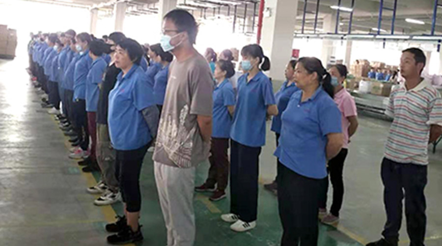 8.12國際青年日  金環(huán)電器激勵(lì)青年員工奮發(fā)進(jìn)?。〔回?fù)韶華！